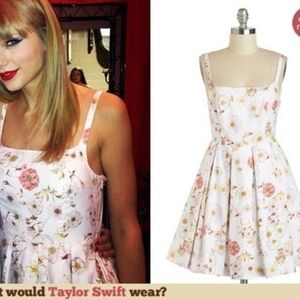 BB Dakota Galilee White Floral Print Dress - Size 4 - As Seen On Taylor Swift!
